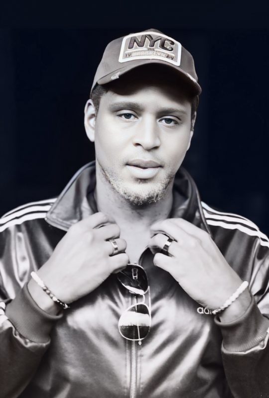charles-andrew-model-portfolio-18